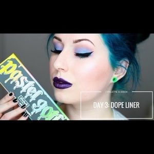 Kat Von D Pastel Goth Palette